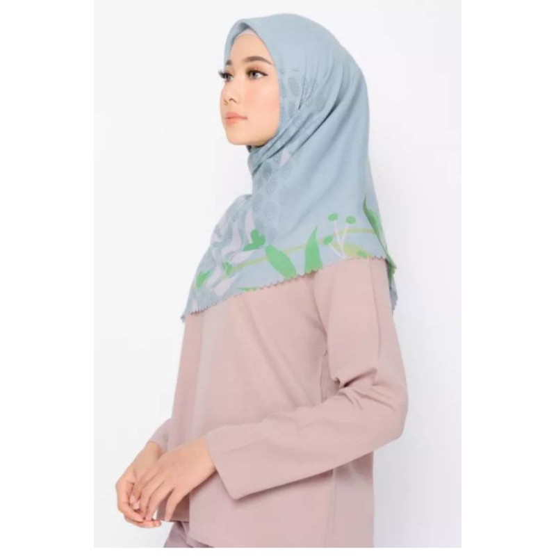 ZM Zaskia Mecca Burung Merak Scraf Hijab Segiempat-Dusty Blue