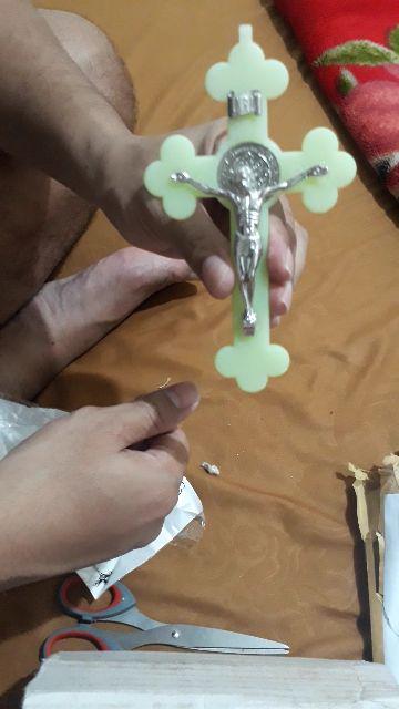 Salib Gantung Katolik Fosfor Segi 15cm - Salib Dinding - Pajangan Dinding Katolik