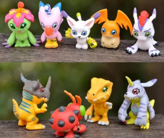 mainan anak figure Agumon Tailmon Gabumon Gerrymon Digimon set 9