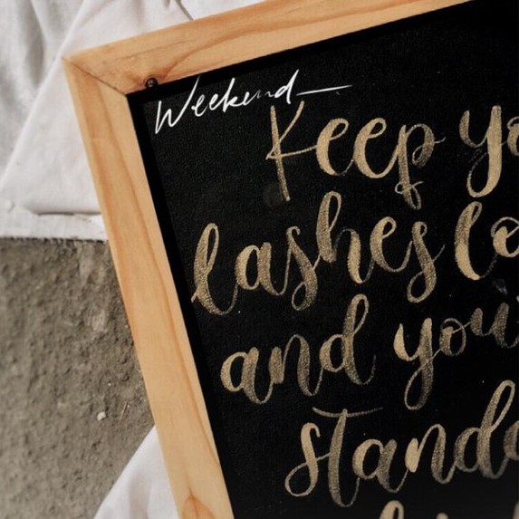 

VINTAGE LETTERING