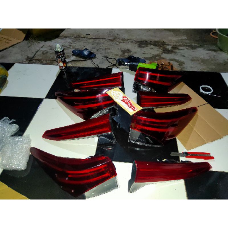 stop lamp fortuner vrz original