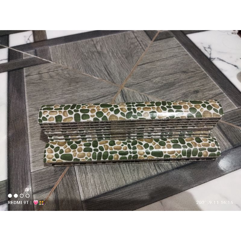 BonBon / List keramik