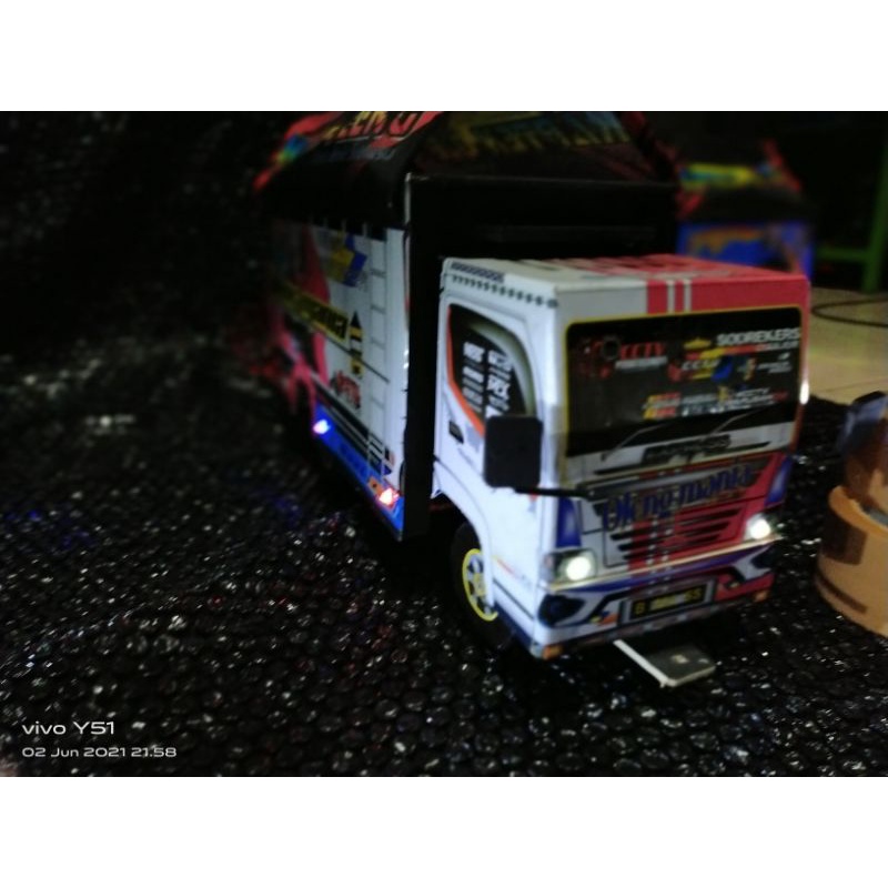 Truk oleng Oleng putih miniatur truk oleng jumbo 42 cm full lampu terpal