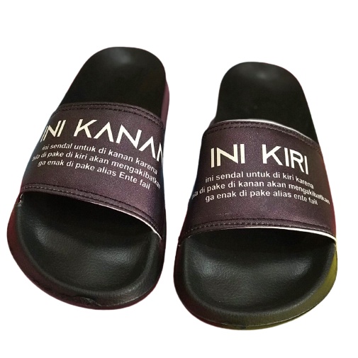 GN-Sandal slop Pria Phyllon || Motif Quote Ini Kanan Ini Kiri