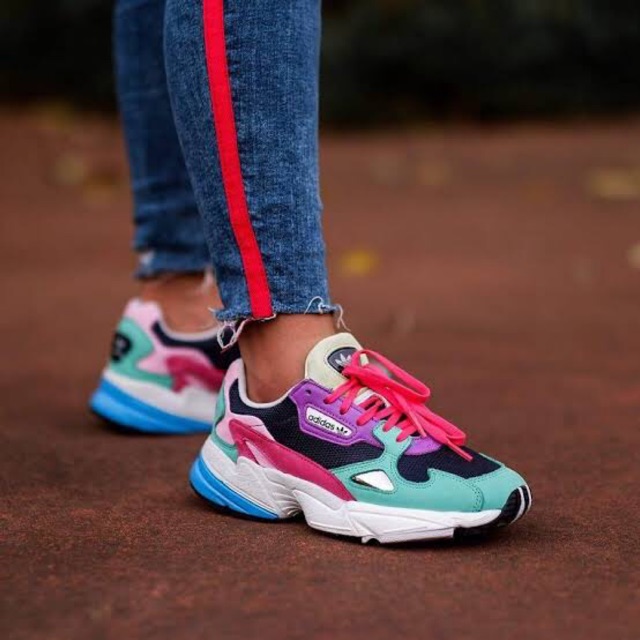Adidas Falcon