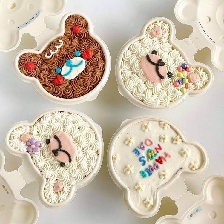 

Bear Cake Box / Bear Box / Box Kue Beruang / Box Beruang / Box Cake Beruang / Tempat Kue Beruang / Cetakan Kue Beruang / Hampers Bear Box / Bento Box / Box Mini Beruang / Box Hampers Kecil