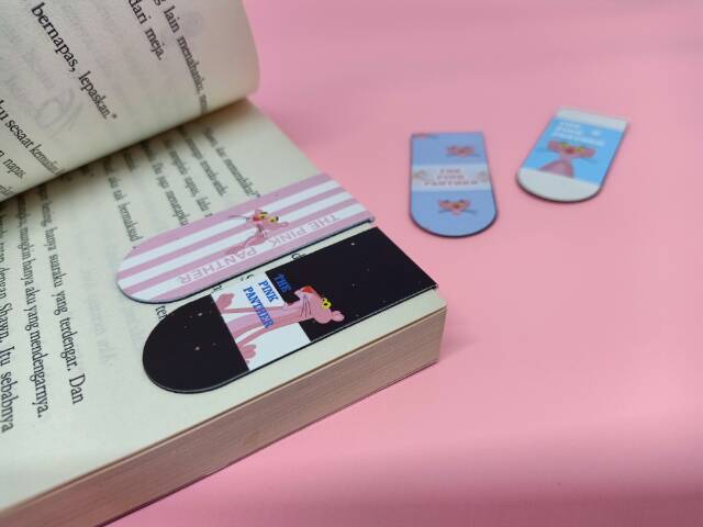 Pembatas buku || bookmark pink panther lucu