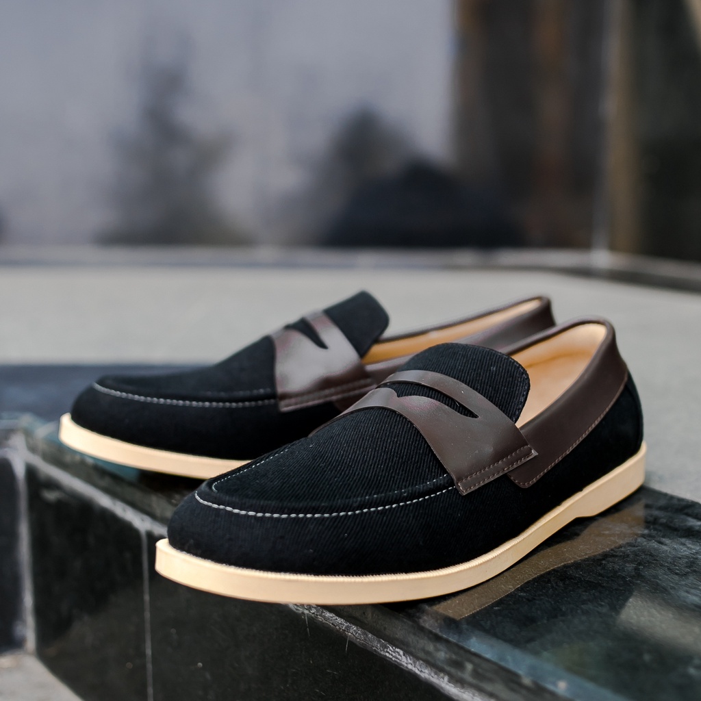 ELVRA Footwear - Sepatu Formal Pria Slip On Loafer Casual - Flow Black Cream Canvas