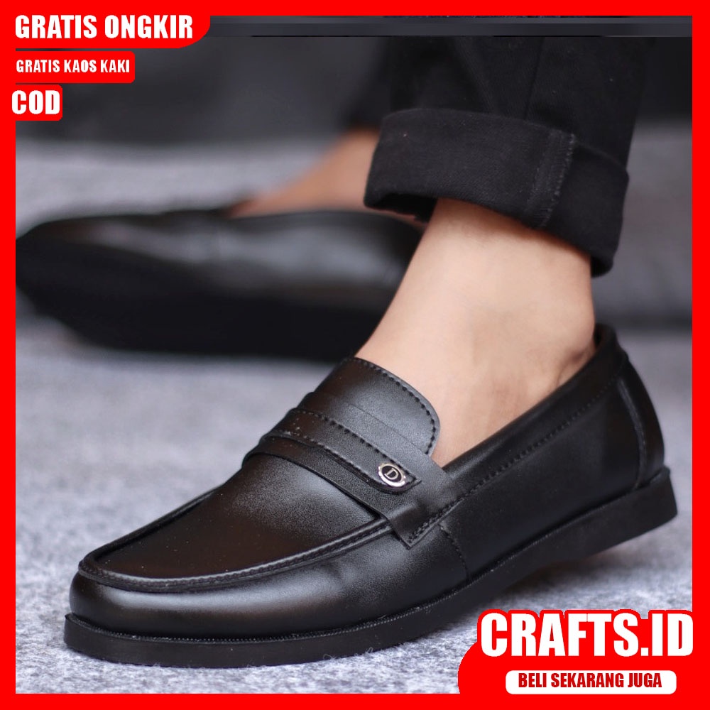 CRFTS X DTS Sepatu Slip On Pria Kulit Asli Sepatu Pria Casual Pantofel Kerja Sepatu Kasual Cowok/Cowo Santai Gaya Keren Kekinian AntiSlip Termurah