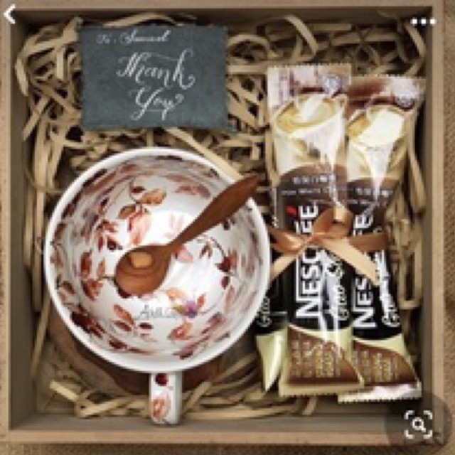 

costum hampers
