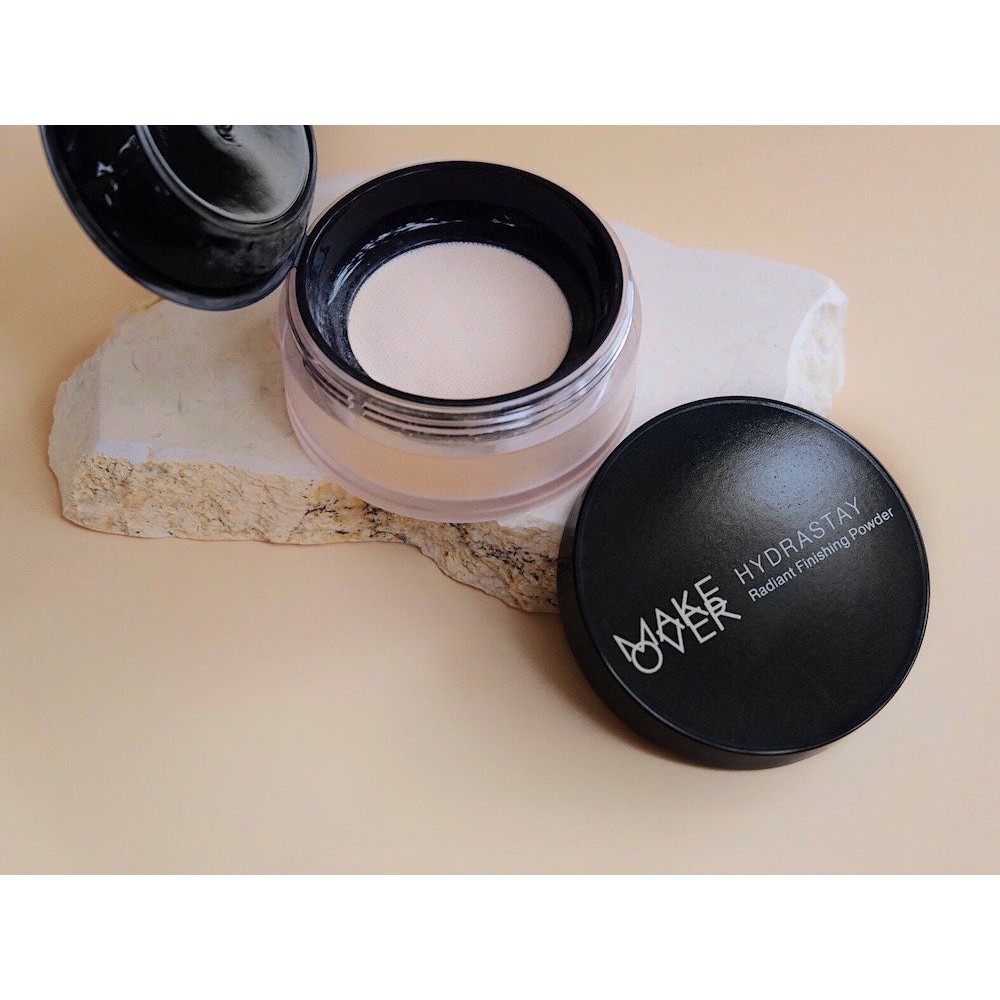 Make Over Hydrastay Radiant Finishing Powder