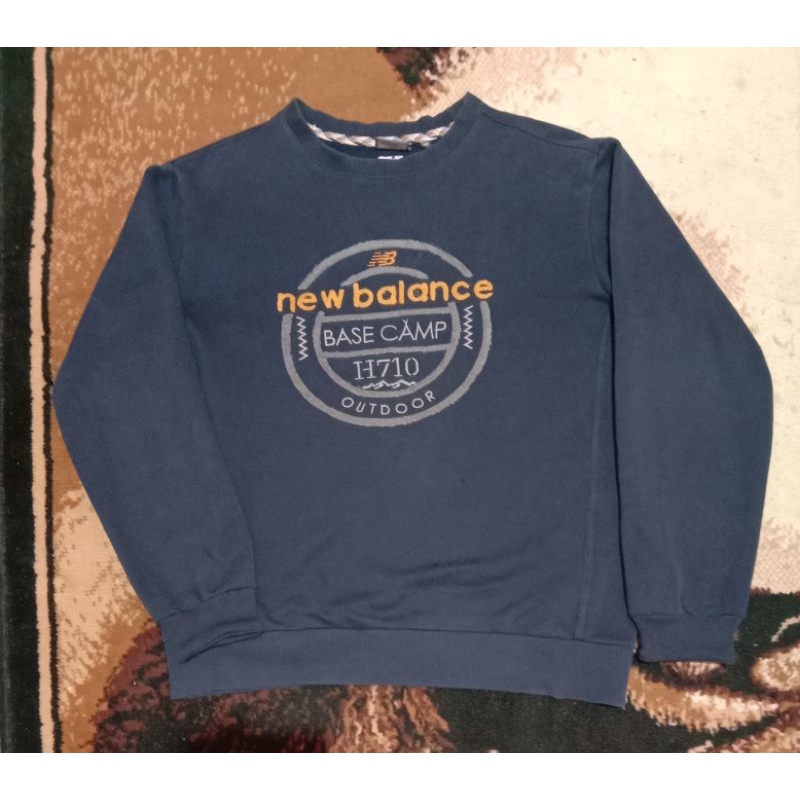 cn crewneck new balance second bekas preloved