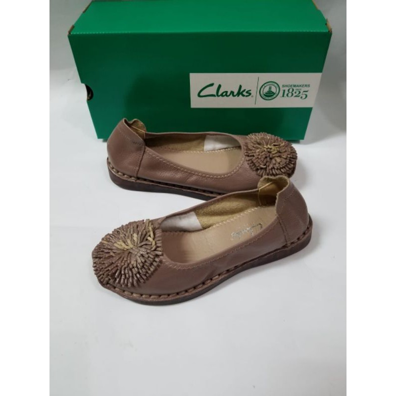 Clarks Bunga Matahari KD889 / Sepatu Clarks Flat leather