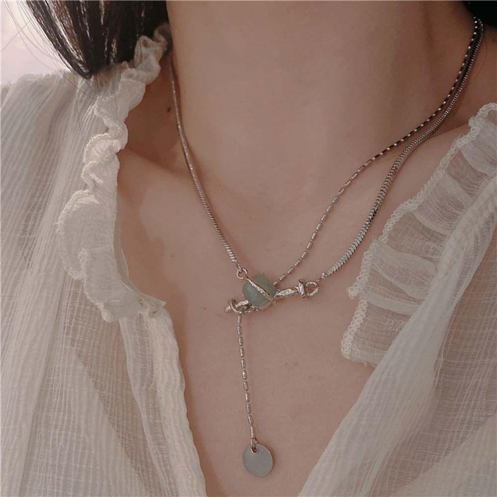 Mxbeauty Wanita Splicing Kalung Elegan Choker Giok Liontin Gaya Etnik Bahan Titanium Steel Tulang Ular Rantai Klavikula Chain