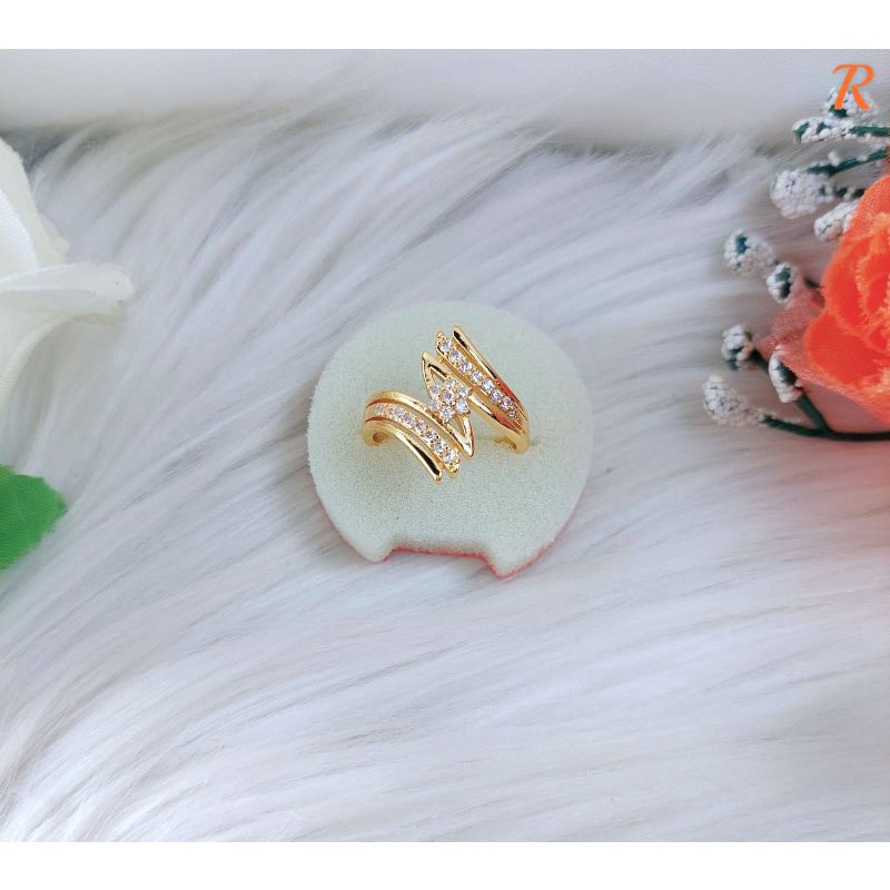 Fourfashion Cincin Xuping Dewasa Motif Permata Casual Lapis Emas JX036