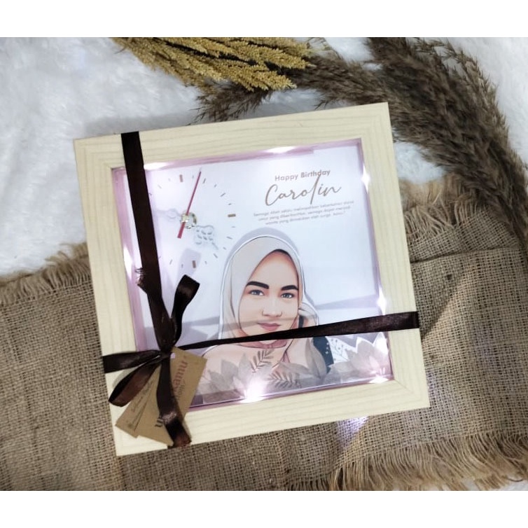 Kado Hadiah Ulang tahun Jam Bingkai 3D Pop Up Lampu Tidur