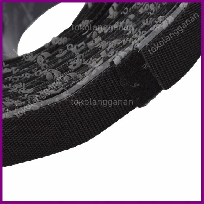 

Velcro Industrial Strength Tape 2.5 Cmx3 Mtr - Hitam