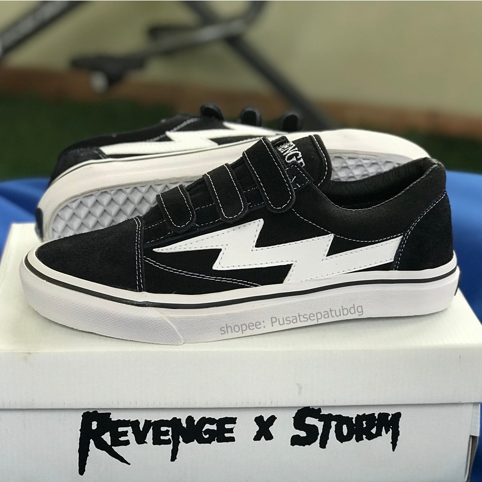 SPECIAL PRICE SEPATU REVENGE X STORM BLACK WHITE PREPET TANPA TALI