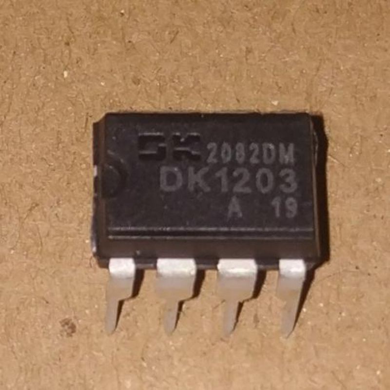 IC DK1203