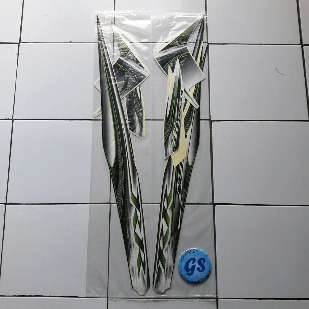 stiker vega rr 2013 hijau