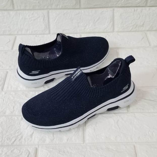 Sale! Skechers Sketcher Gowalk 5 Sparkly Slip On Import Original Wanita Perempuan Original Sepatu