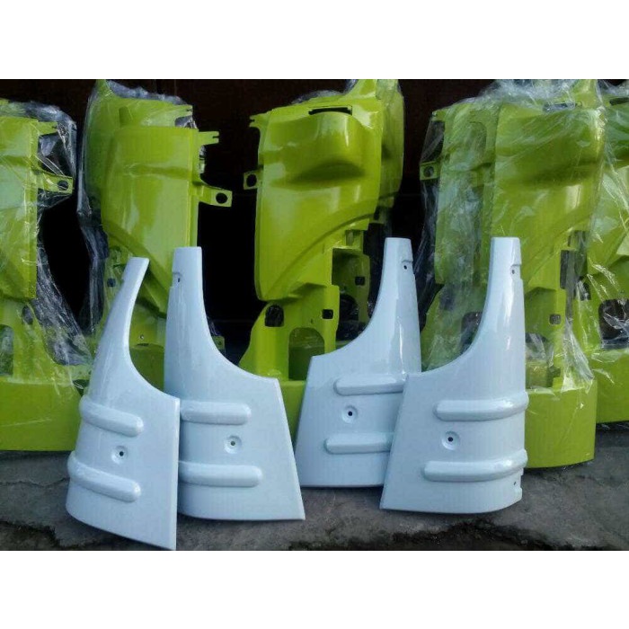 Pipi Samping Isuzu Elf New