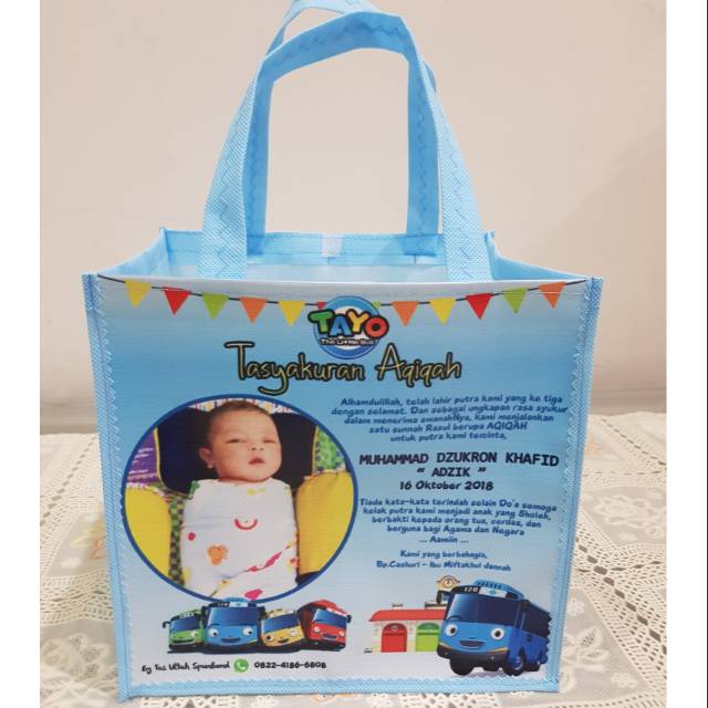 

Tas souvenir aqiqah