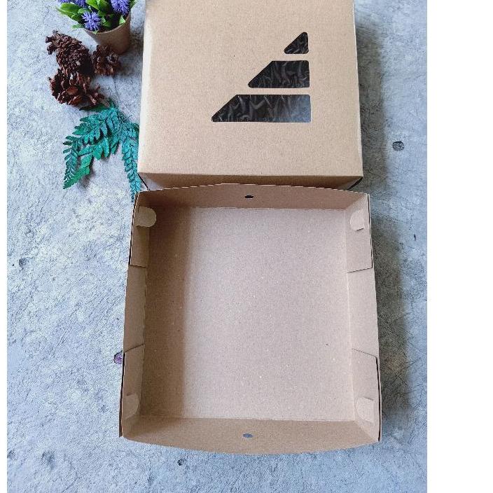 

Terlaku ✱ DUS/ cake box 22x22x7 brown Kraft vintage retro grade food gak pasaran$