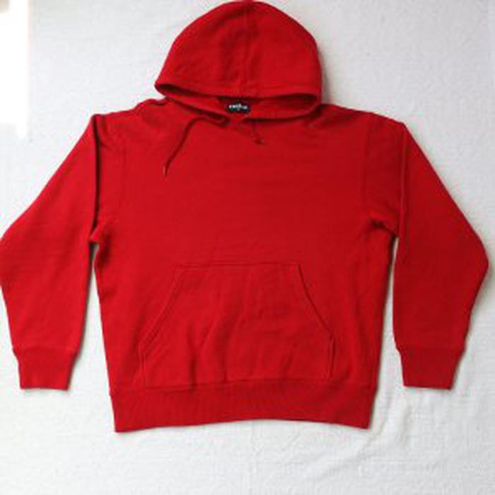 uniqlo hoodie harga