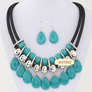 kalung Korea Etnik Multi Color Alloy Multicharm Warna Warni=vintage Harga Grosir Reseller