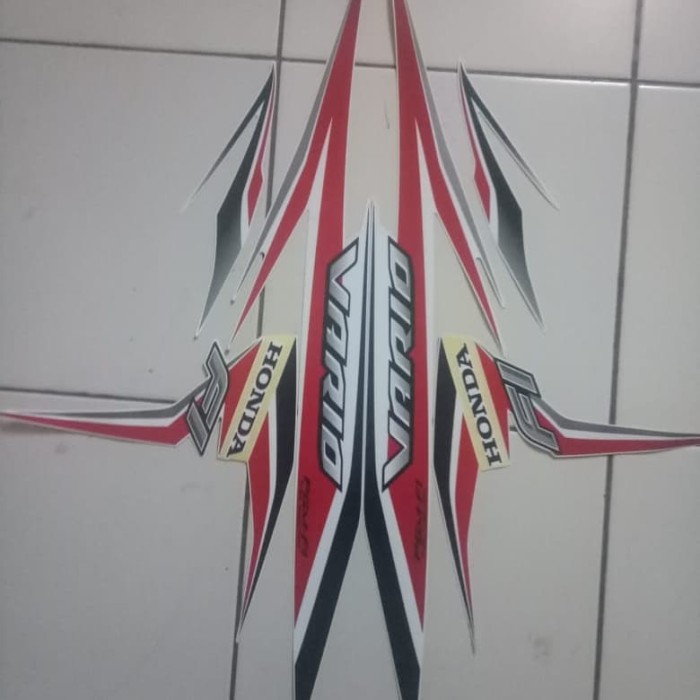 stiker striping honda Vario 2016 putih