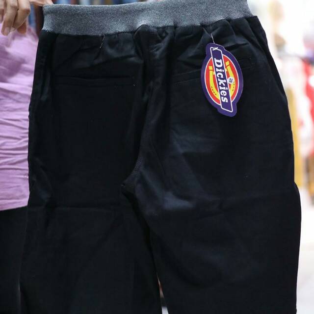Celana pendek kolor dikies27-38