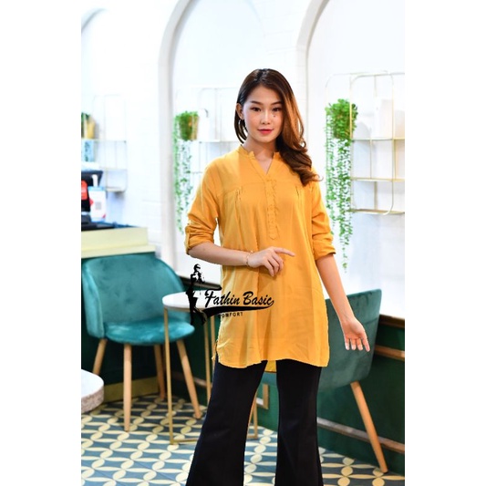 Blus Polos Banana Yellow - Blouse Polos Rayon - Kuning - Fathin Basic - SHOPIE Hijabstyle