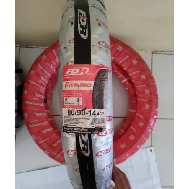 Ban tubles matic FDR flemino uk.80/90.14.free pentil tubles.untuk semuanjenis motor matic