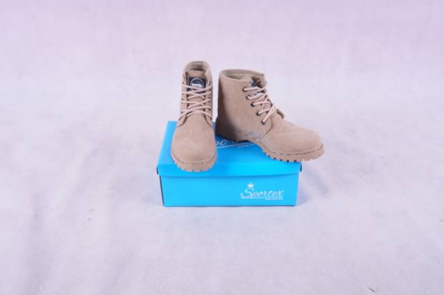 Sepatu Safety WANITA ujung besi type DM SUEDE by sportex