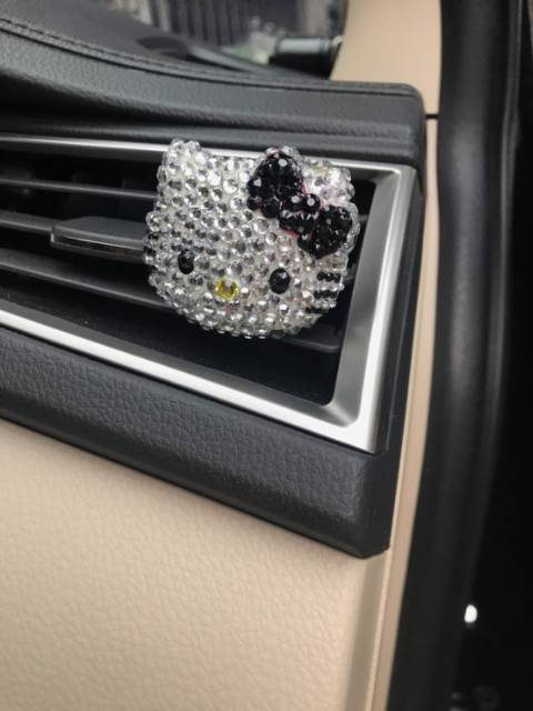 Barang mobil spion hello kitty jepit parfume hello kitty Kaca Spion Mobil Swarovski hello kitty Bling