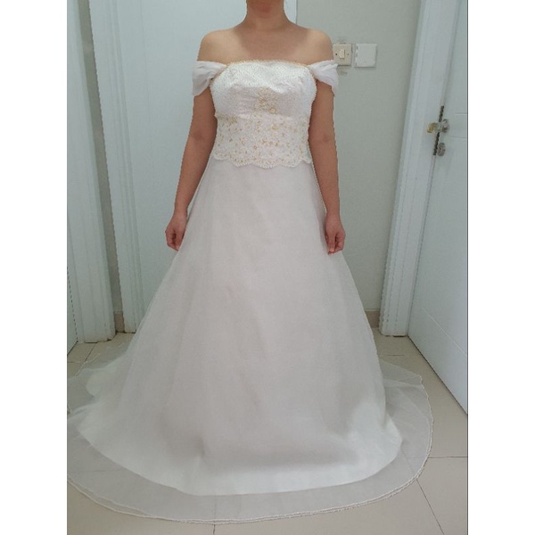 Jual gaun pengantin wedding dress bekas second preloved murah KL 03