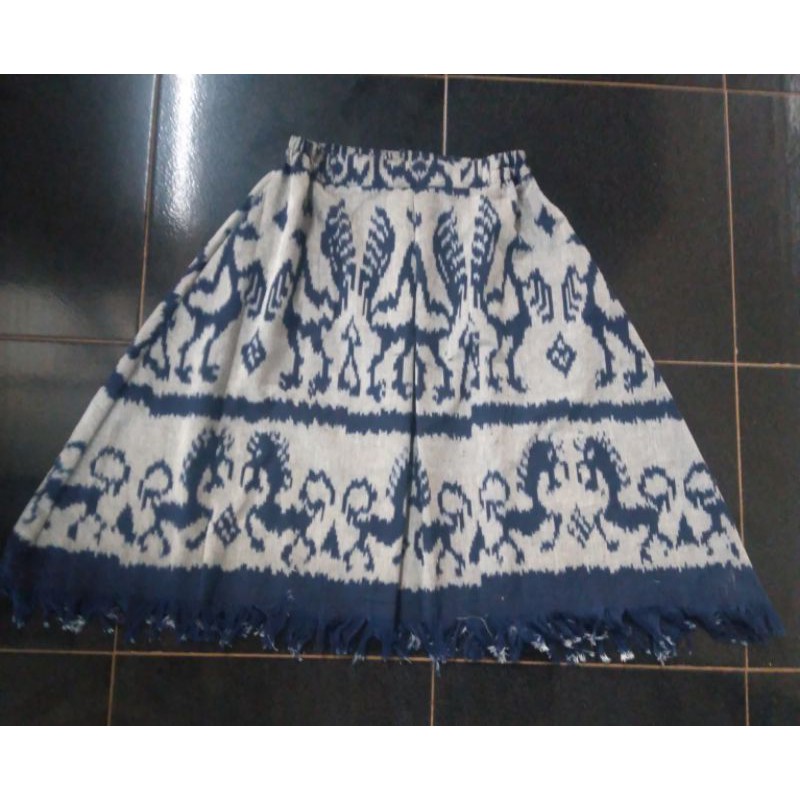 rok tenun motif sumba white Original L1