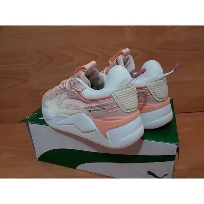 pumas rsx pink