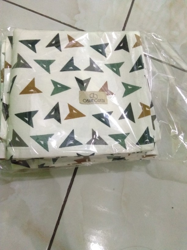 Cover Sarung Taplak Penutup Tutup Kulkas - Motif Twill Segitiga