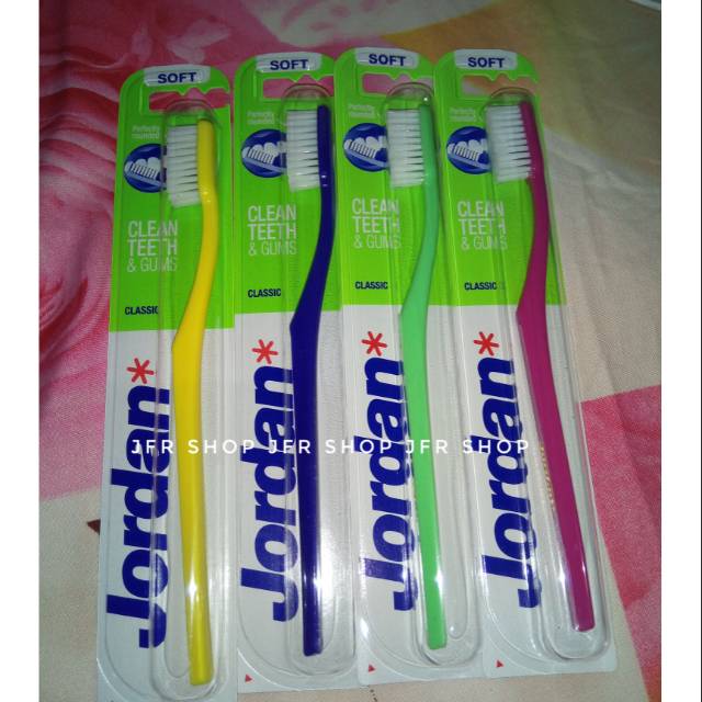 Sikat gigi dewasa jordan classic soft