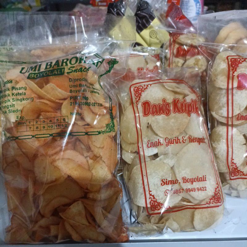 

kripik singkong pedas