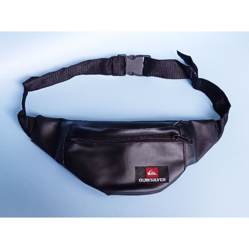 Waistbag Tas Pinggang Pria Black Glossy Sling Bag