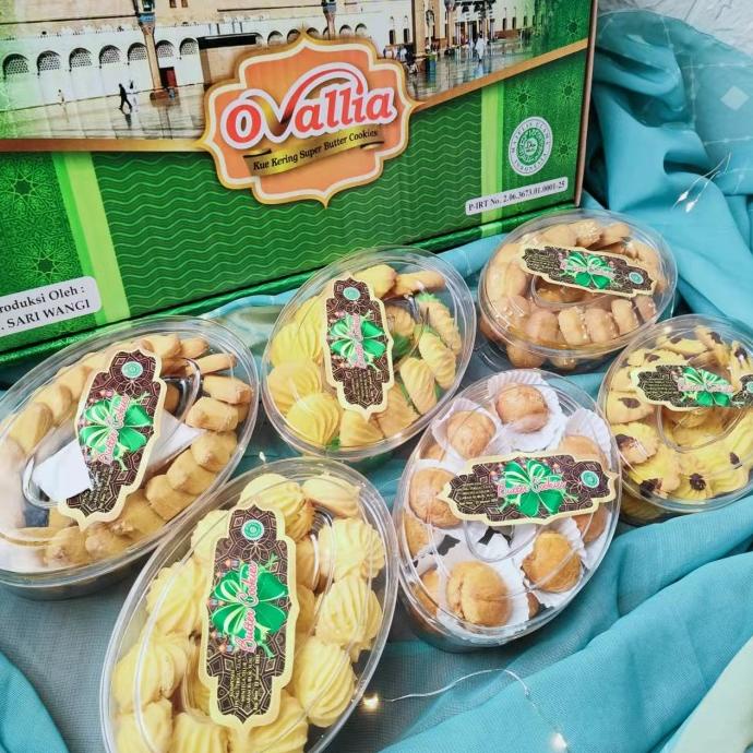 

Parcel Kue Lebaran Ovallia Super Butter Cookies/ Kue Kering Enak Promo!!!R30F