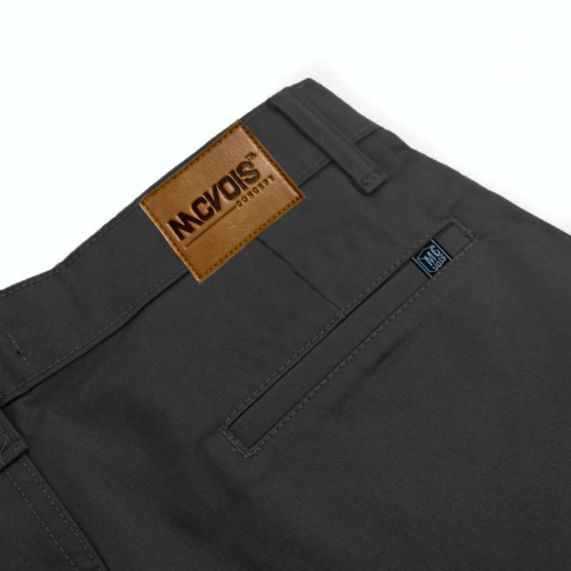 Celana Chino Pendek Abu Tua Pria McVois Premium Distro