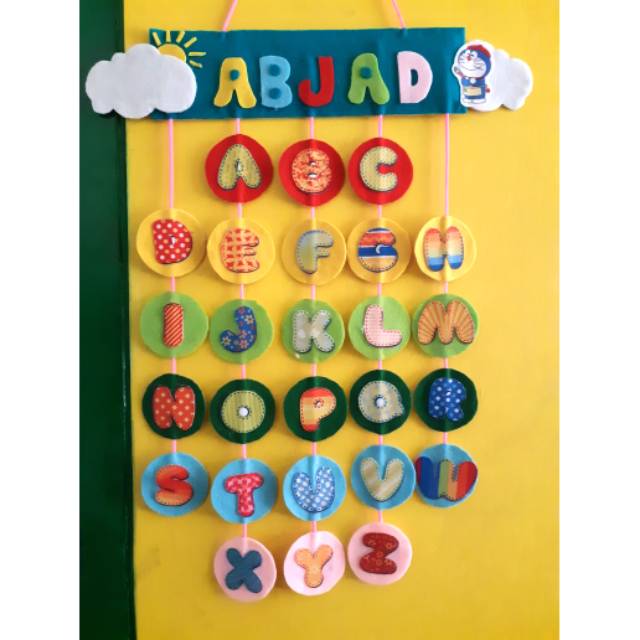 Hanging wall huruf abjad/media belajar anak/huruf anak/hanging wall flanel/hanging door abjad