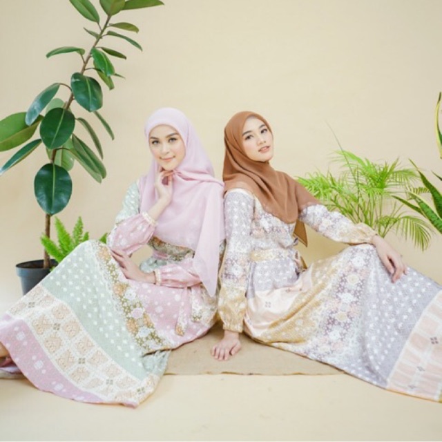 NANDA dress by @le_khari READY