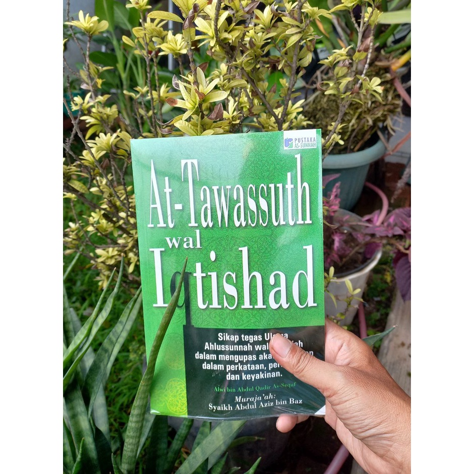 Buku At-Tawassuth wal Iqtishad - Pustaka As-Sunnah