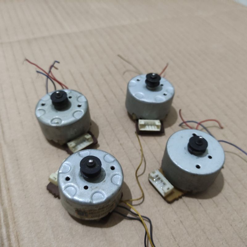 generator LET dinamo VCD 6V-12V dinamo mini