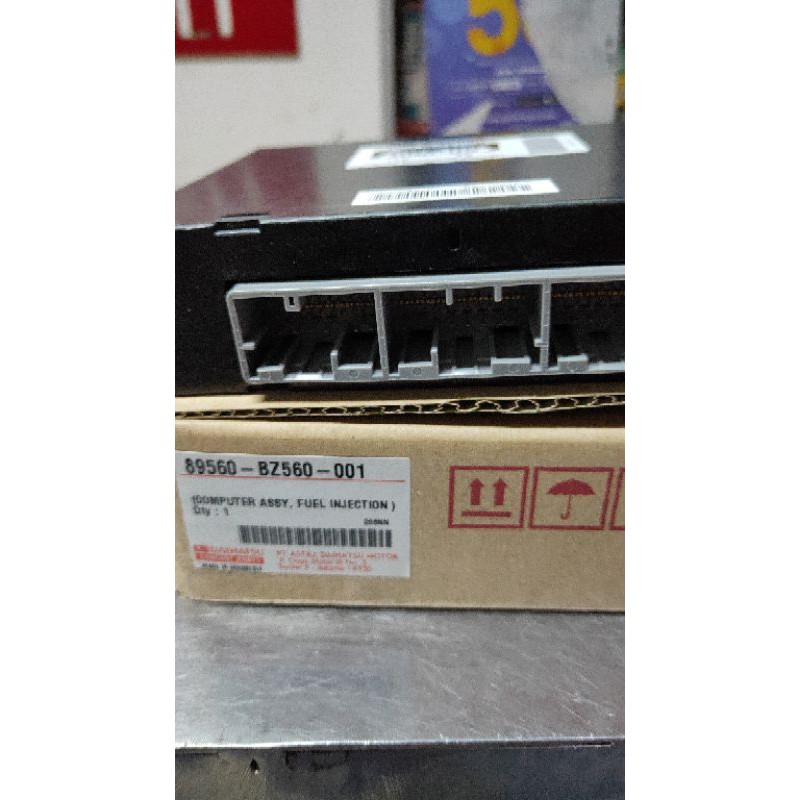 ecu 89560 - BZ560 original daihatsu luxio & grandmax